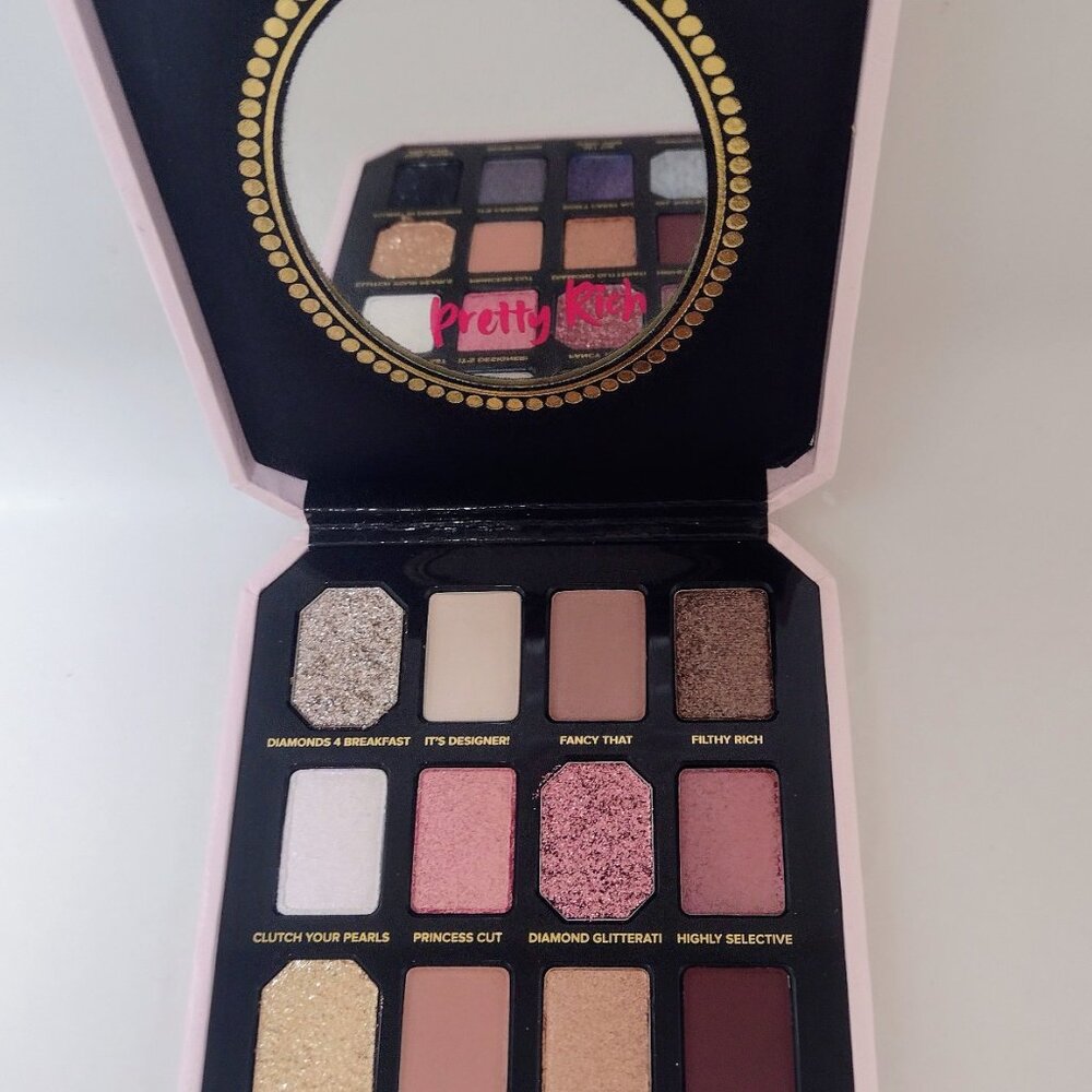 TOO FACED PRETTY RICH EYESHADOW PALETTE UNUSED